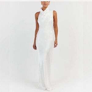 DISSH White Cowl Neck Wedding Dress